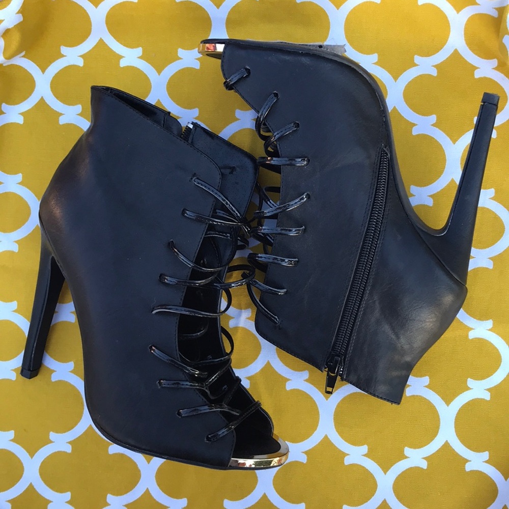 Laced up Bootie - Picture 2 of 2